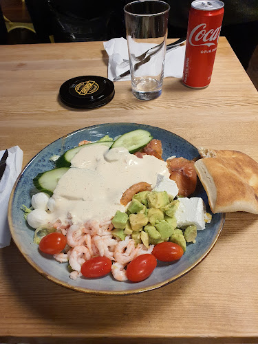 Hasses Gatukök - Gastronomi och hotellverksamhet