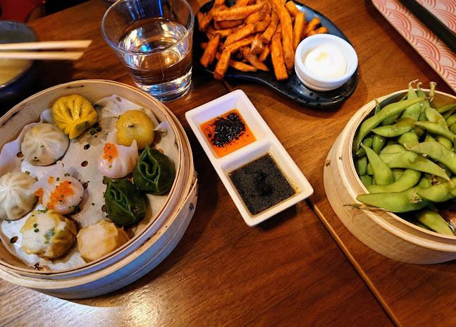 EAT Market Phone number