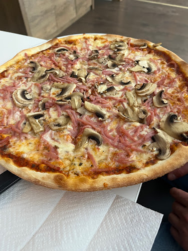 Comentarii opinii despre Pizzeria Milano Örebro