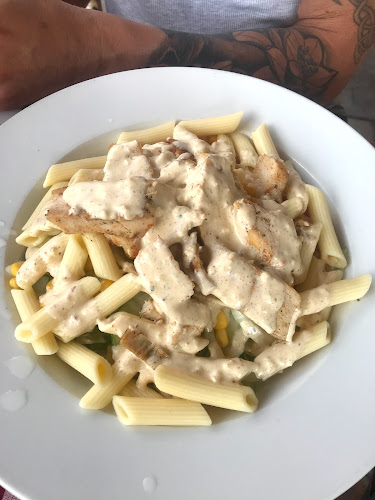 Mac Inn - Gastronomi och hotellverksamhet