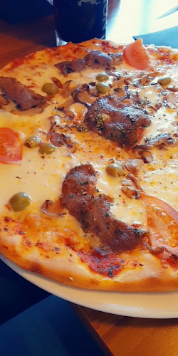 Opinii despre Timeout Grill & Sportsbar în Lyckeby - Gastronomi och hotellverksamhet