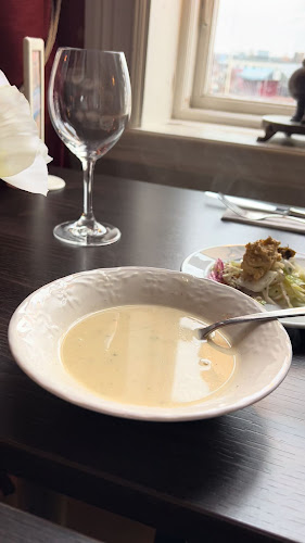 Opinii despre Gästgivaregården în Ljungby - Gastronomi och hotellverksamhet