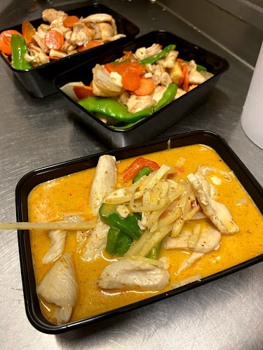 Parn Thai Take Away - Gastronomi och hotellverksamhet