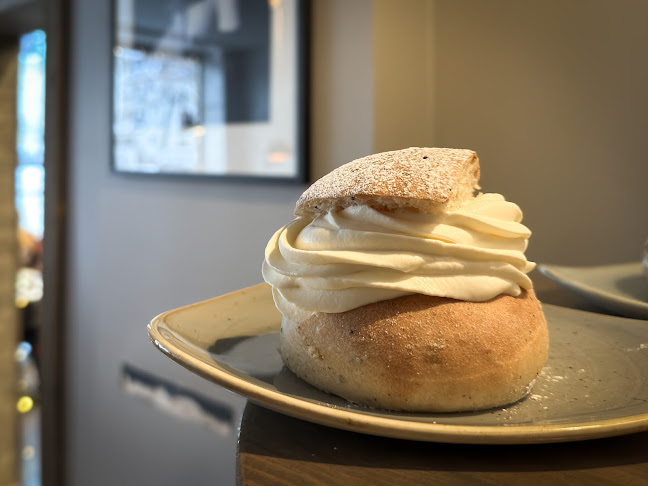 Bullar & Bröd Open Times