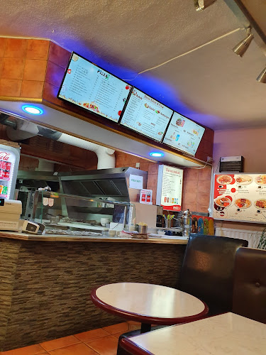 Comments and reviews of Banes Kebab & pizza