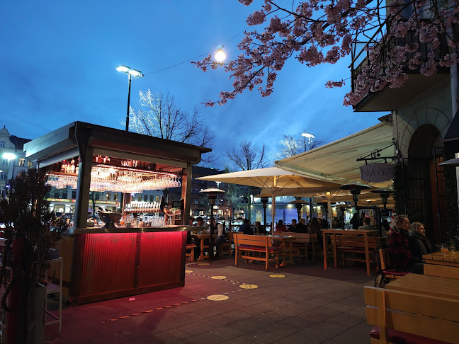 Nyhavn - Gastronomi och hotellverksamhet