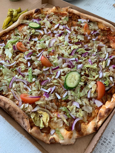 Nobel Pizzeria & Grill - Gastronomi och hotellverksamhet