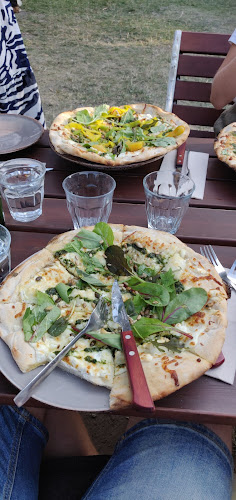 Sankt Hans Café Phone number