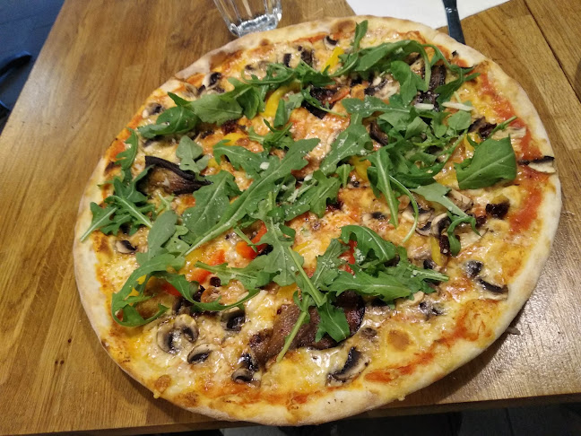 Reviews of Prima Napoletana in Boo - Gastronomi och hotellverksamhet