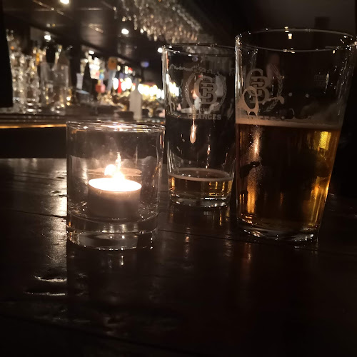 The Flying Horse - Gastronomi och hotellverksamhet