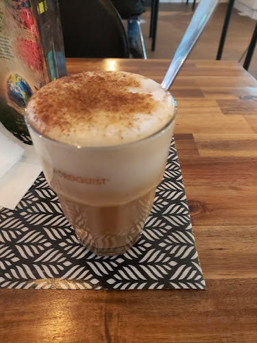 Café Kanel - Gastronomi och hotellverksamhet