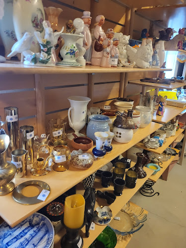 Lions Loppis - Gastronomi och hotellverksamhet