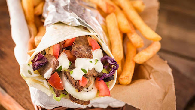 Opinii despre Kebab Kungen i Mariastaden în Helsingborg - Gastronomi och hotellverksamhet