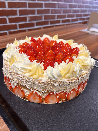 Kärra Cafe Och Konditori - Gastronomi och hotellverksamhet