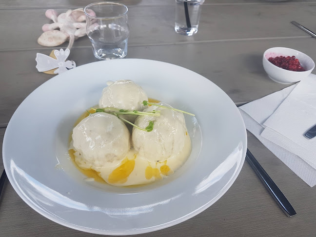 KJ:s Café och restaurang - Gastronomi och hotellverksamhet