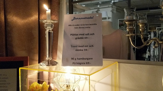 Opinii despre Café Nouveau în Luleå - Gastronomi och hotellverksamhet