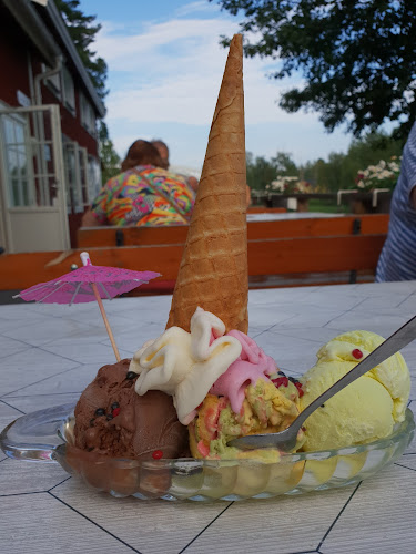 Dellenbaden - Gastronomi och hotellverksamhet