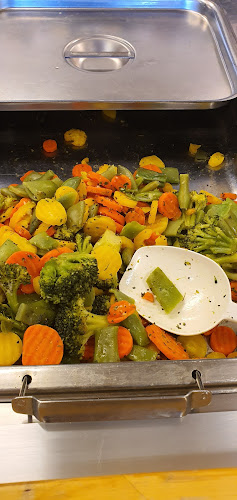 Kalles Restaurang Västerås Phone number