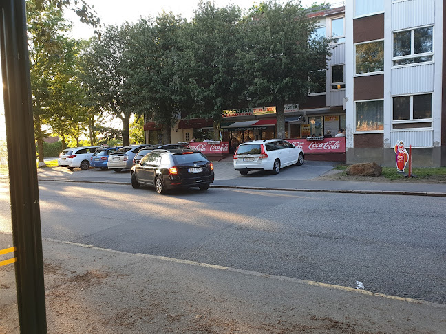 Pizzeria Timone - Gastronomi och hotellverksamhet