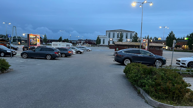 Strömpilsplatsen 16, 907 43 Umeå