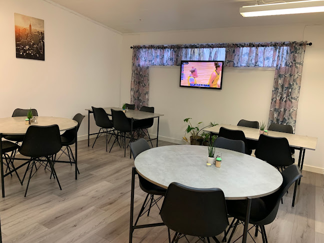 Möklinta Livs & Pizzeria - Gastronomi och hotellverksamhet