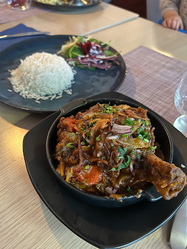 Hällbybacken 18, 163 70 Spånga