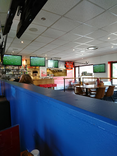 Timeout Grill & Sportsbar - Gastronomi och hotellverksamhet