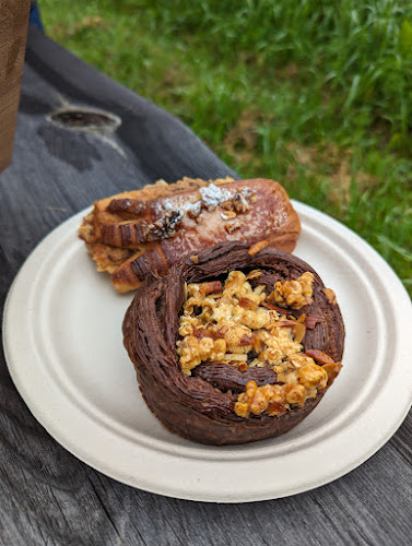 Comentarii opinii despre Svart/Verkstan