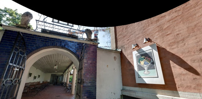 Blå Porten - Restaurang & Café Phone number