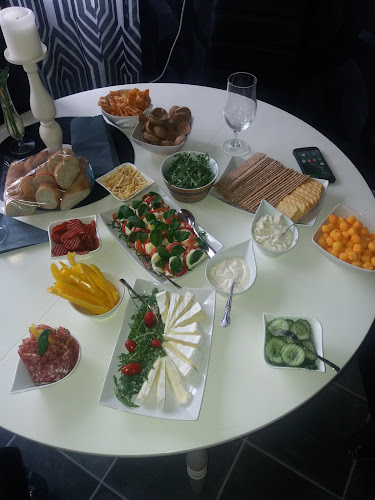 Opinii despre Gideonsbergs Restaurang & Pub în Västerås - Gastronomi och hotellverksamhet