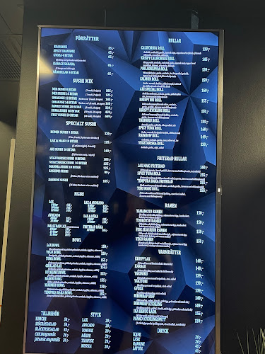 Opinii despre Aki Sushi & Ramen och poke bowl în Västerås - Gastronomi och hotellverksamhet