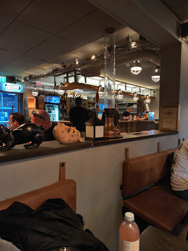 Comentarii opinii despre Två Feta Grisar