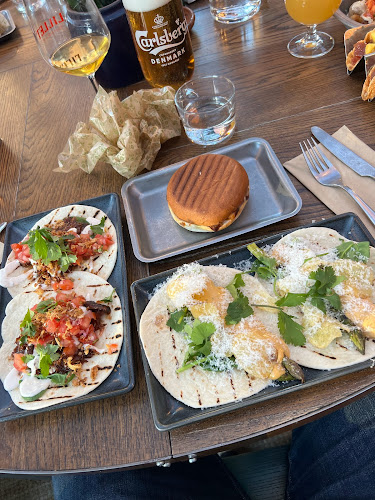 Bloco - Gastronomi och hotellverksamhet