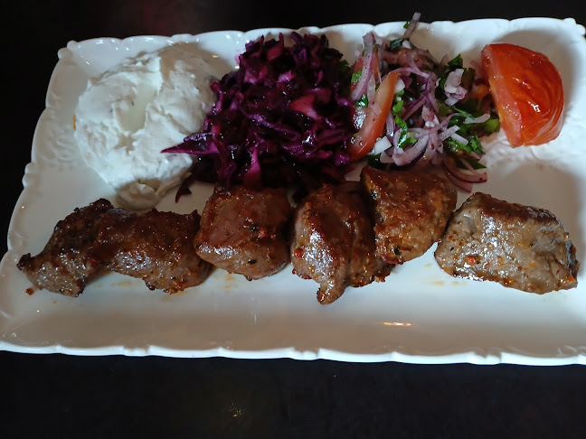 Restaurang Meza - Gastronomi och hotellverksamhet