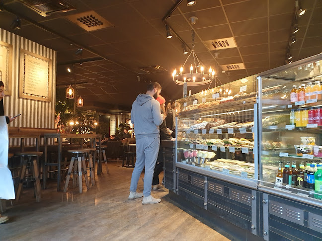 Espresso House Visby - Gastronomi och hotellverksamhet