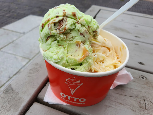 Opinii despre Dockside Glass în Landskrona - Gastronomi och hotellverksamhet