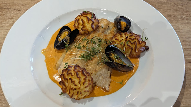 Comentarii opinii despre ICE Sportsbar & Restaurant