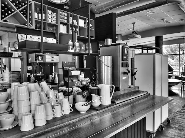 Naturens hus Phone number