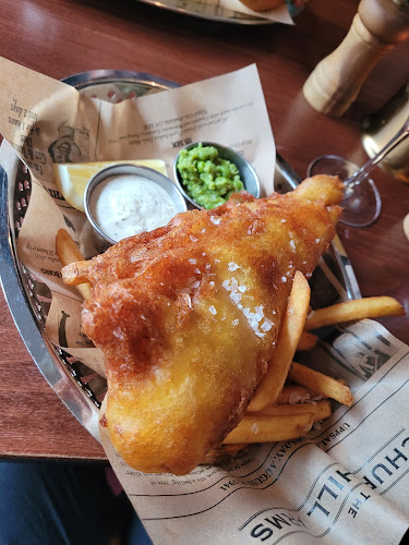 Churchill Arms - Gastronomi och hotellverksamhet