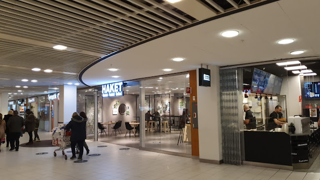 Comments and reviews of Haket