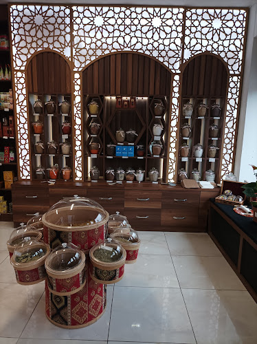 Clove Butik Open Times