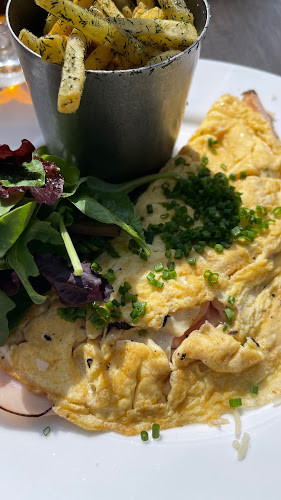 Den Gyllene Räven - Gastronomi och hotellverksamhet