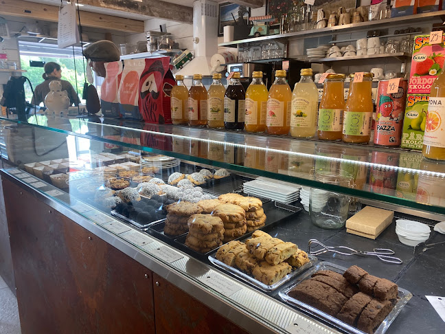 Jolla Chokladmakarna Phone number