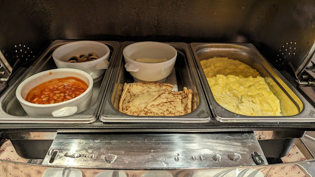 Opinii despre Möllers café în Ystad - Gastronomi och hotellverksamhet