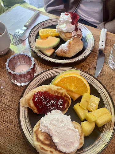 Pappas flickor - Gastronomi och hotellverksamhet