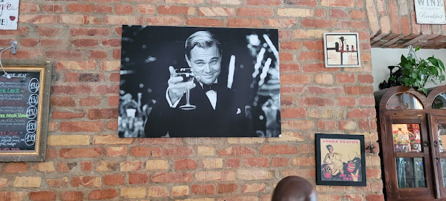 Opinii despre Mamadou în Stockholm - Gastronomi och hotellverksamhet