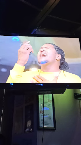 Angelo’s Bar & Kök - Gastronomi och hotellverksamhet