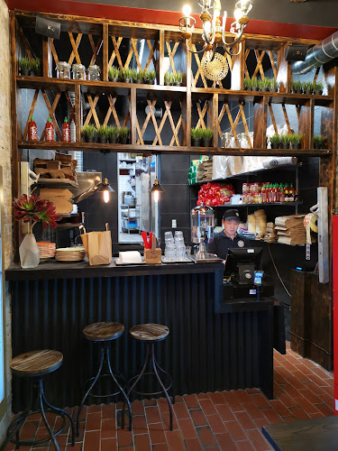 Opinii despre Bánh Mì King Landskrona în Landskrona - Gastronomi och hotellverksamhet