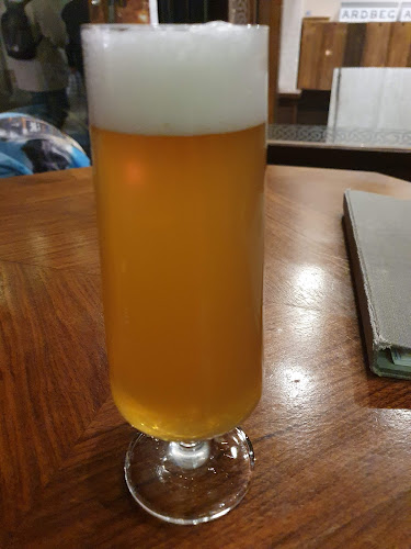 Ardbeg Embassy - Gastronomi och hotellverksamhet