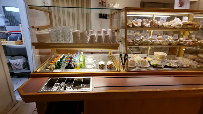 Comentarii opinii despre Möllers café